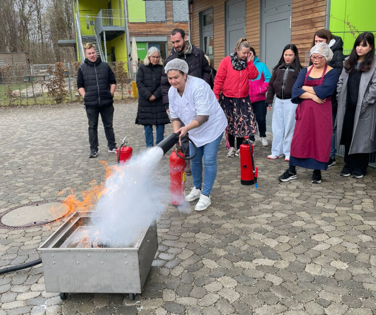 Mehr über den Artikel erfahren Brandschutzschulung in der Kita Oberföhringer Straße